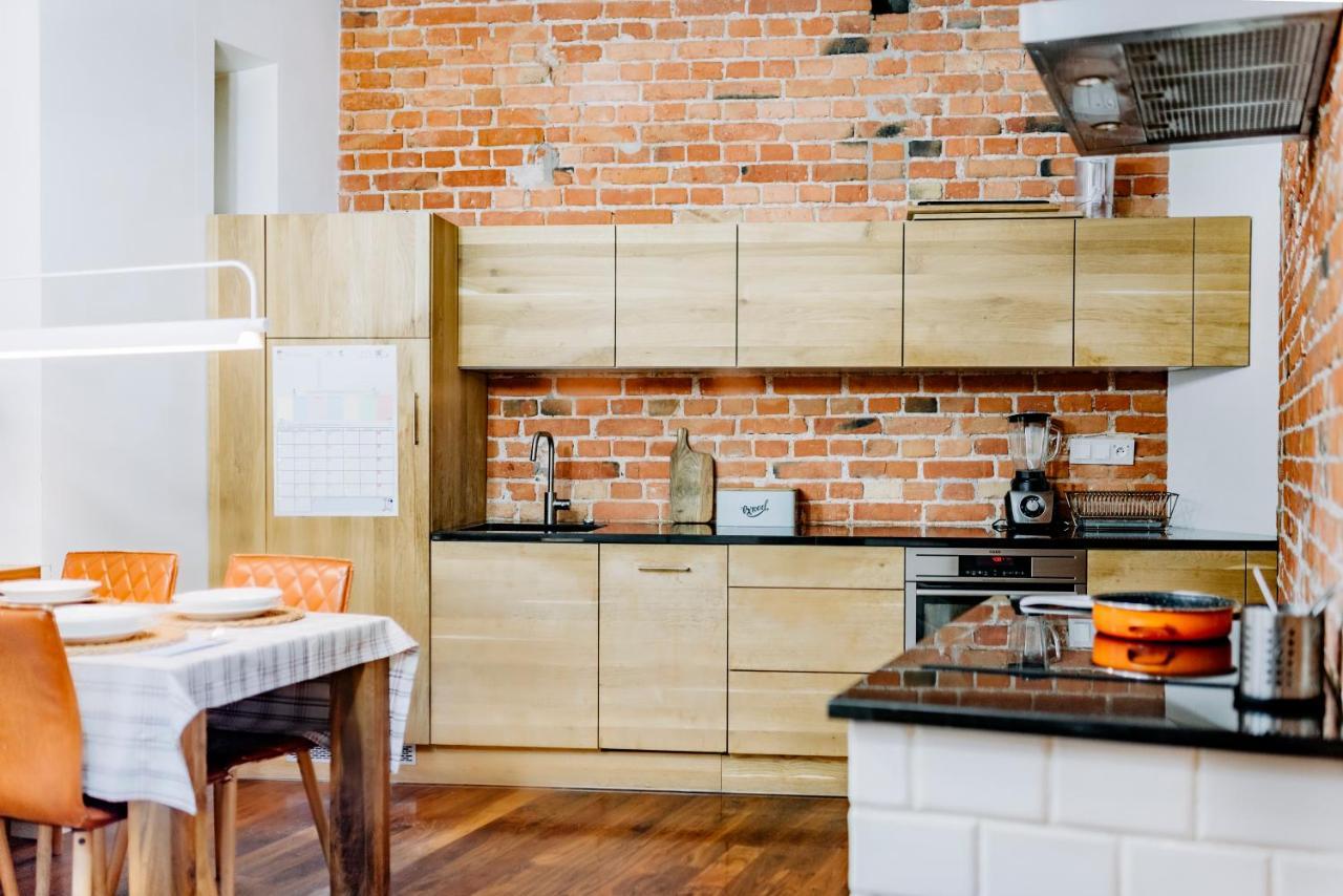Apartel Lux Plac Unii 72m2 Варшава