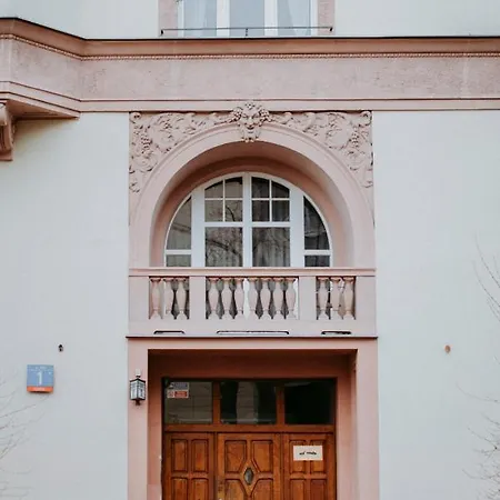Apartel Lux Plac Unii 72M2 Warsaw Exterior photo